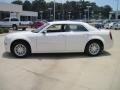 Cool Vanilla White - 300 Touring Photo No. 3