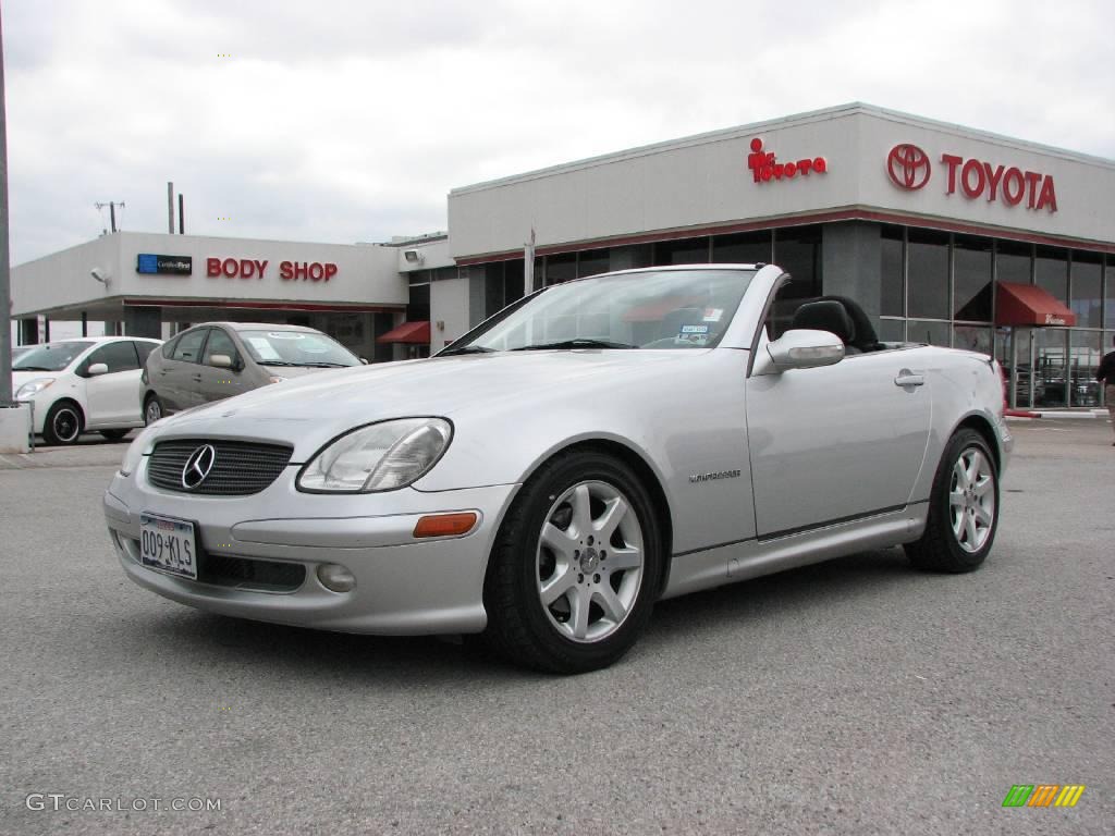 2001 SLK 230 Kompressor Roadster - Brilliant Silver Metallic / Charcoal Black photo #2