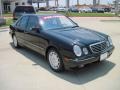 Black - E 320 Sedan Photo No. 2