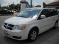 Stone White - Grand Caravan SXT Photo No. 3