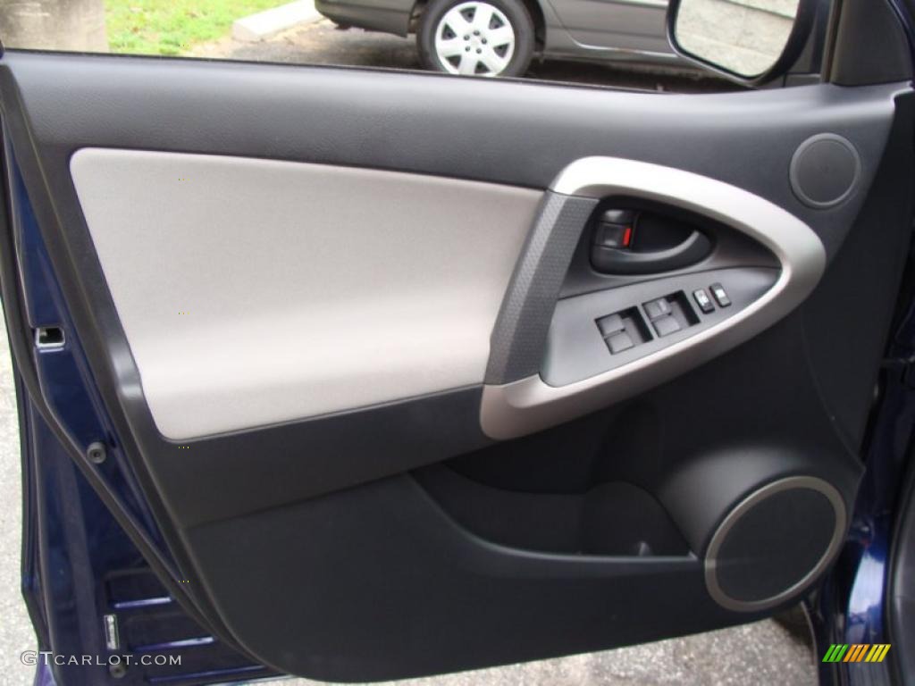 2007 RAV4 Limited 4WD - Nautical Blue Metallic / Ash Gray photo #15