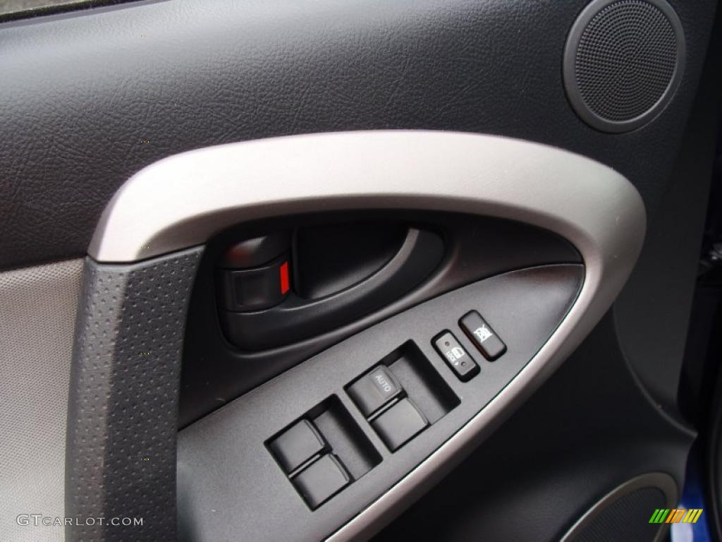 2007 RAV4 Limited 4WD - Nautical Blue Metallic / Ash Gray photo #16