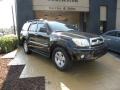 Black - 4Runner SR5 Photo No. 2