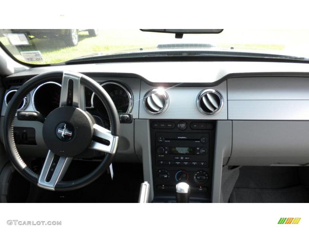 2007 Mustang GT Premium Coupe - Alloy Metallic / Light Graphite photo #11