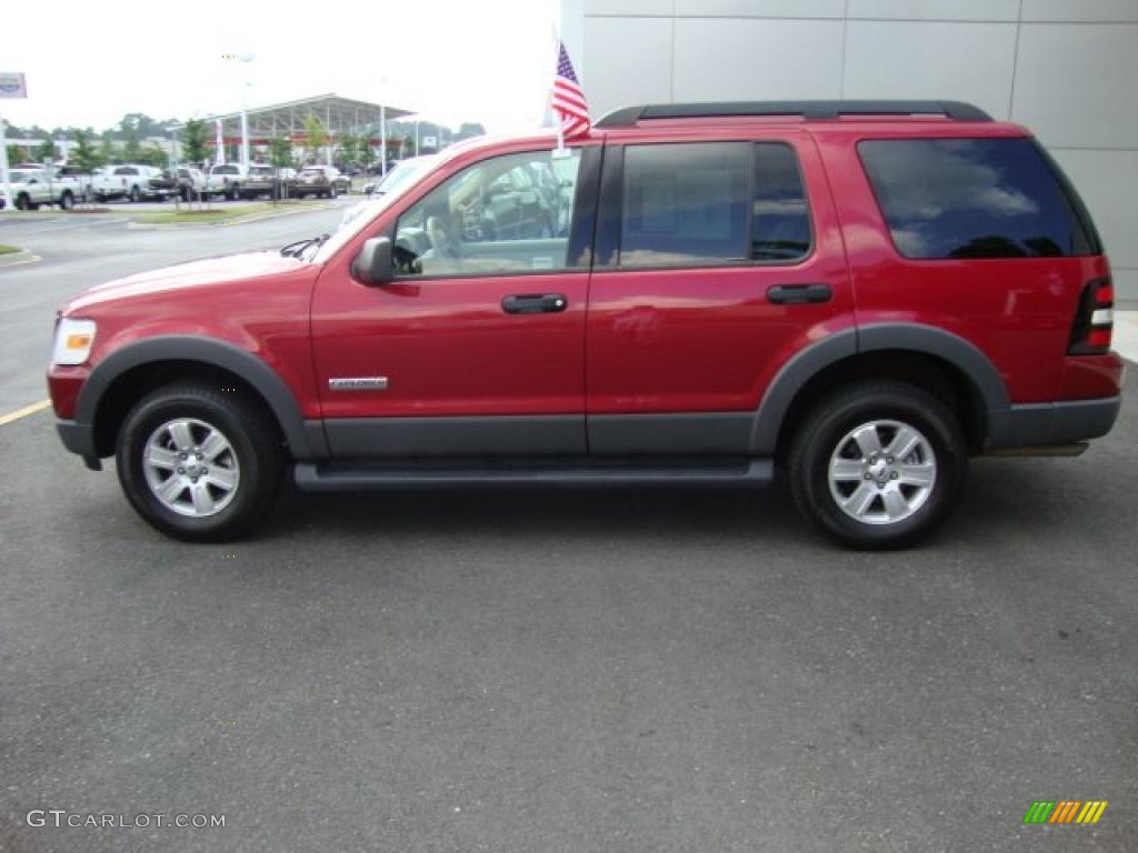 2006 Explorer XLT 4x4 - Redfire Metallic / Stone photo #2