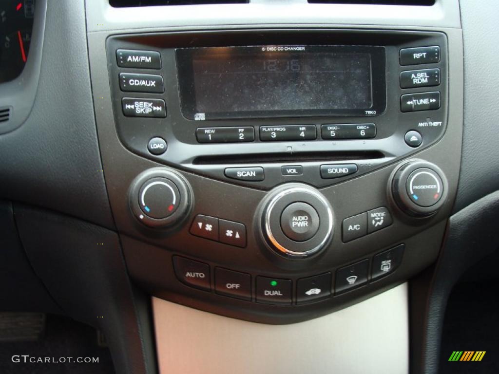 2003 Accord EX V6 Sedan - Satin Silver Metallic / Black photo #28