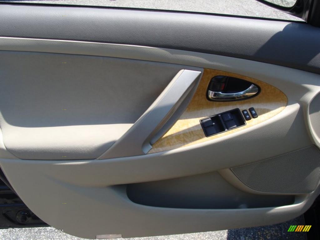 2007 Camry XLE - Black / Ash photo #14