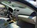 Black - Camry XLE Photo No. 20
