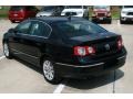 Deep Black - Passat Komfort Sedan Photo No. 2