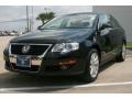 Deep Black - Passat Komfort Sedan Photo No. 11