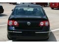 Deep Black - Passat Komfort Sedan Photo No. 13
