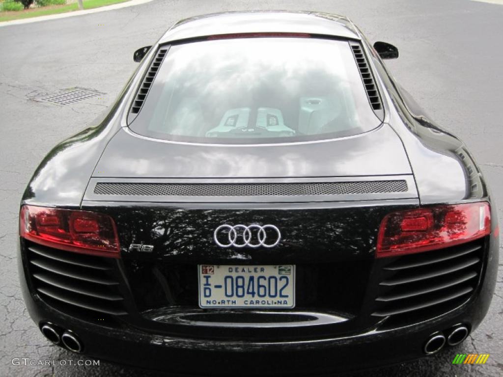 2009 R8 4.2 FSI quattro - Phantom Black Pearl Effect / Black Alcantara/Leather photo #4