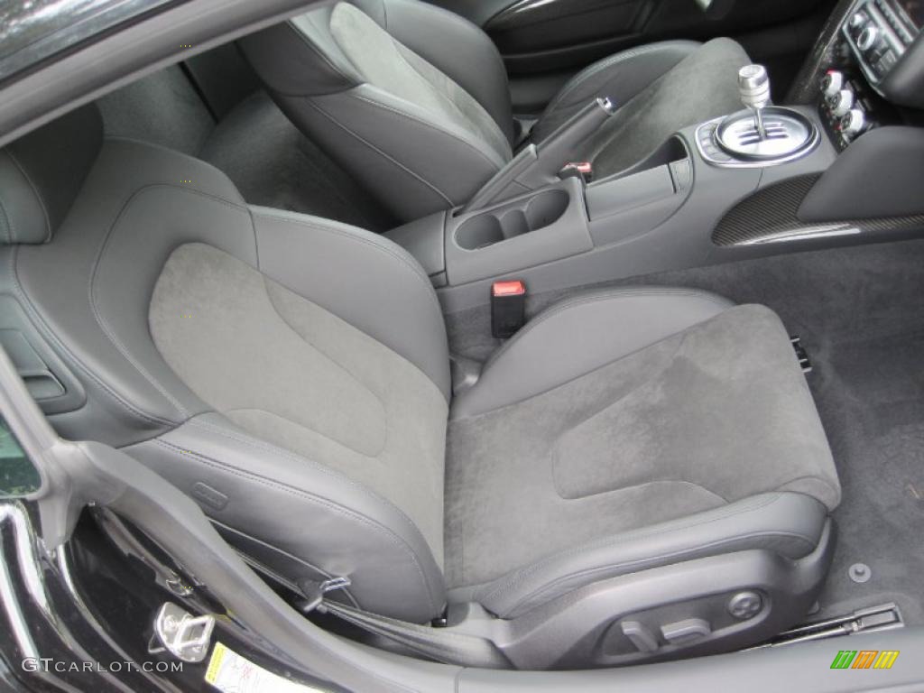 2009 R8 4.2 FSI quattro - Phantom Black Pearl Effect / Black Alcantara/Leather photo #11
