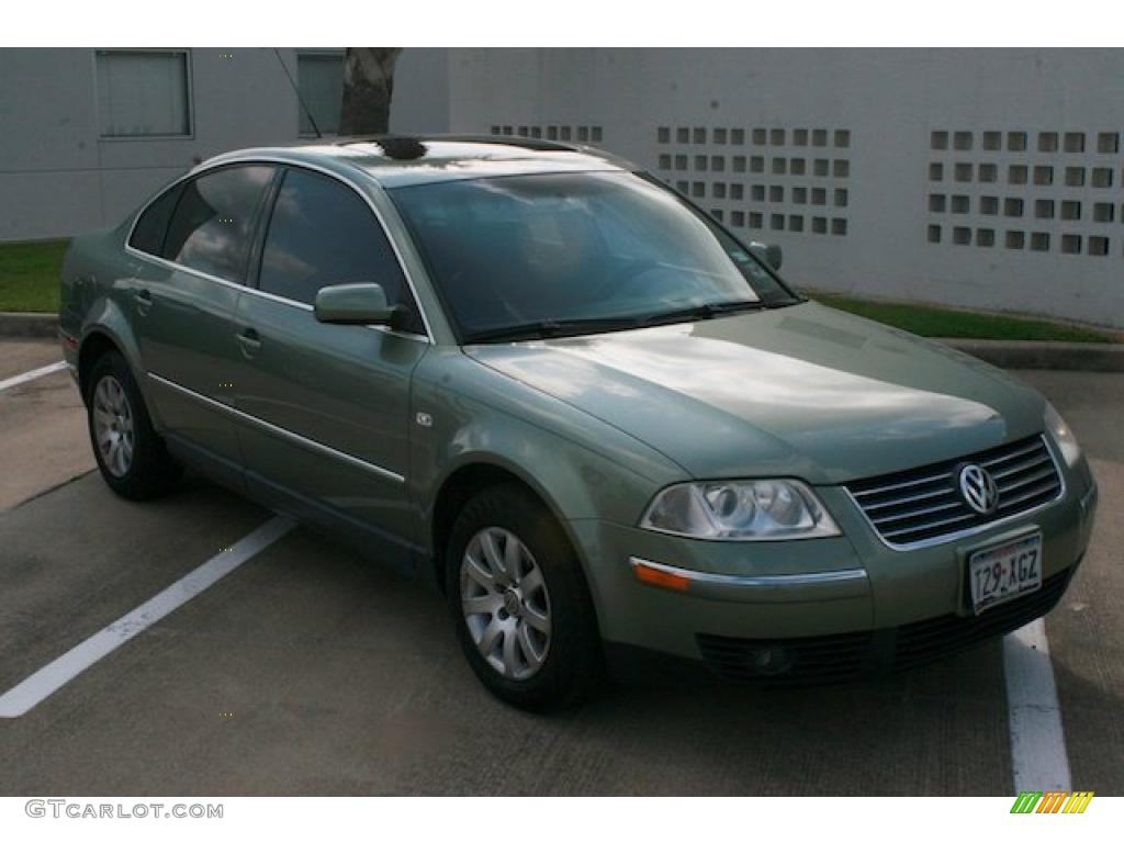 2003 Passat GLS Sedan - Fresco Green Metallic / Black photo #17