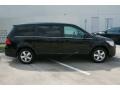 2009 Nocturne Black Metallic Volkswagen Routan SE  photo #4