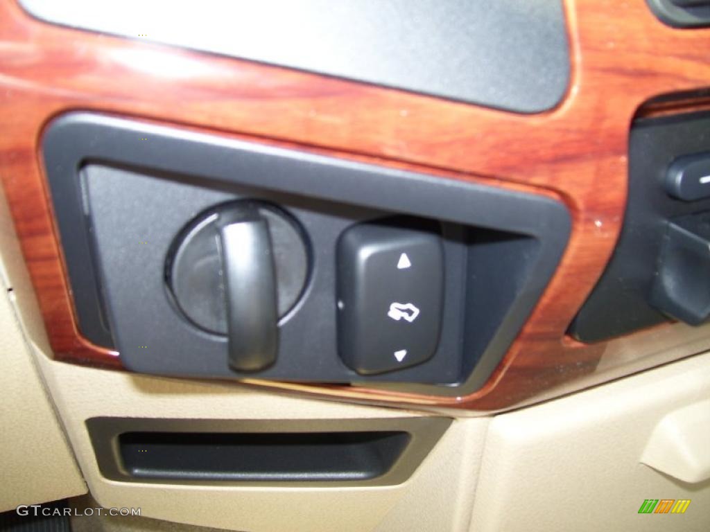 2010 F350 Super Duty King Ranch Crew Cab 4x4 - Forest Green Metallic / Chaparral Leather photo #24