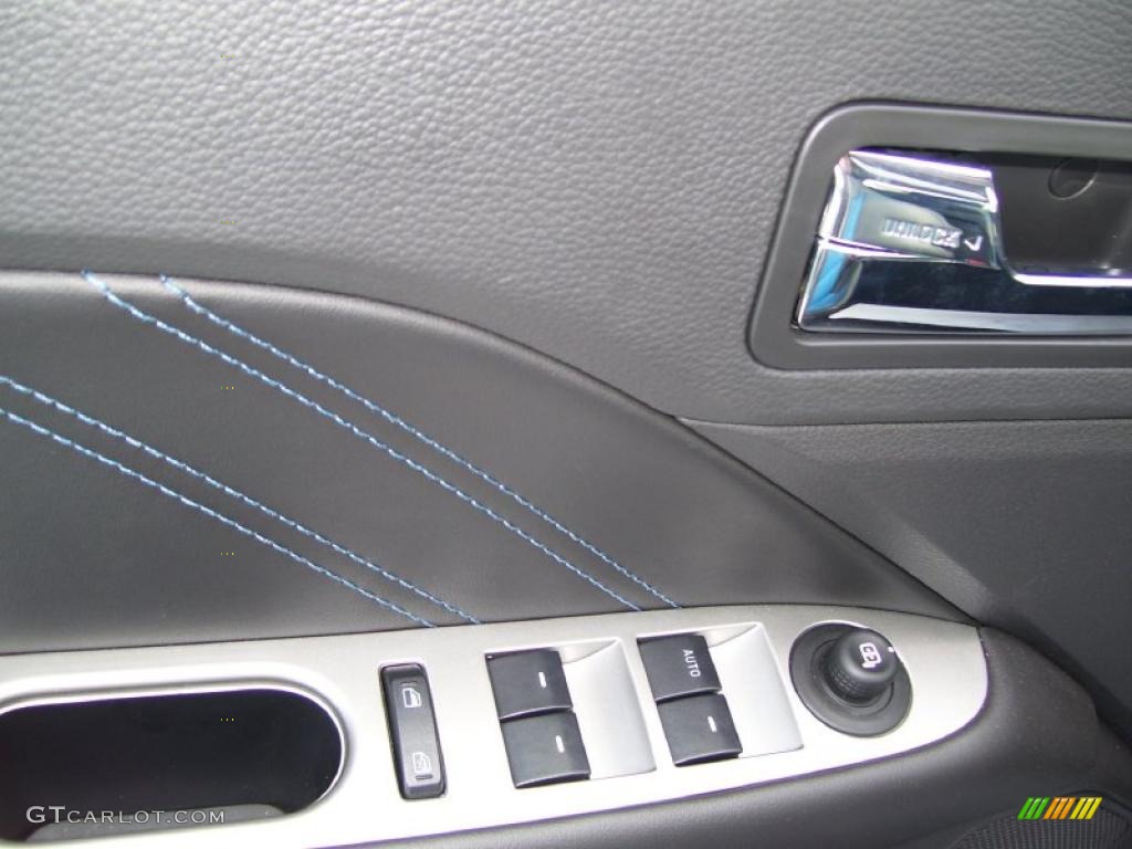 2010 Fusion Sport - Brilliant Silver Metallic / Charcoal Black/Sport Blue photo #14