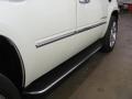White Diamond - Escalade AWD Photo No. 17
