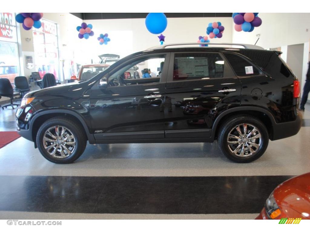 2011 Sorento EX V6 AWD - Ebony Black / Black photo #4