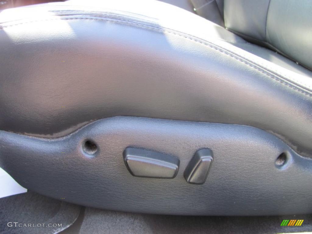 2002 Sebring LXi Sedan - Brilliant Silver Metallic / Dark Slate Gray photo #8