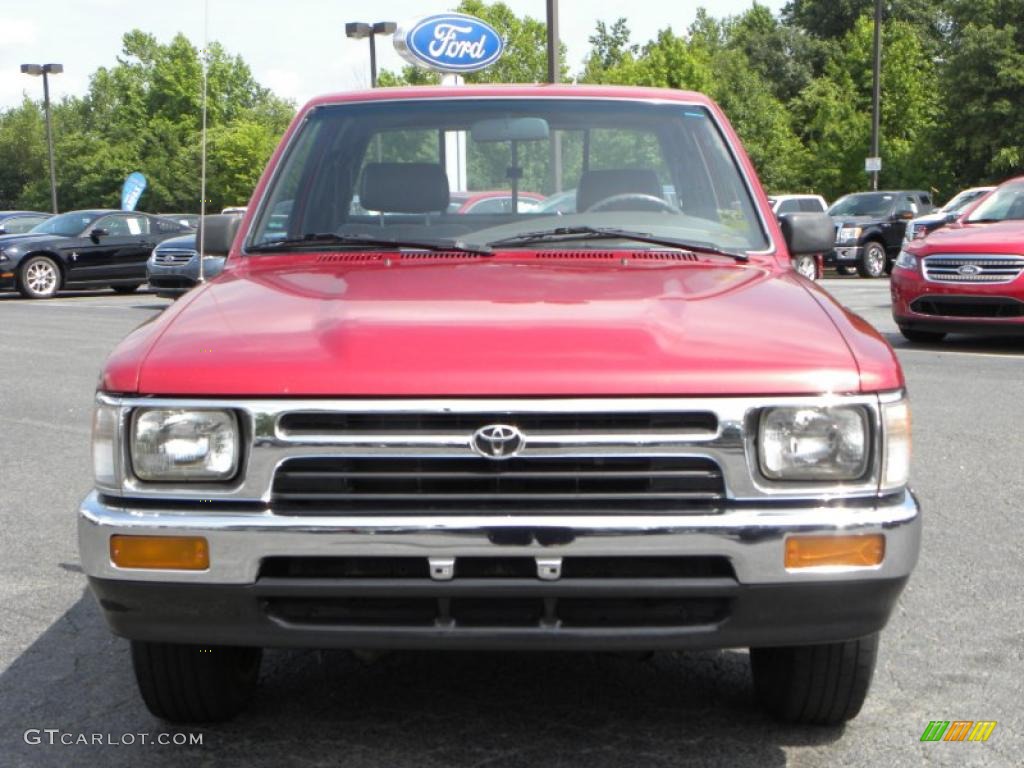 1993 Pickup Deluxe Extended Cab - Garnet Red Pearl / Gray photo #7