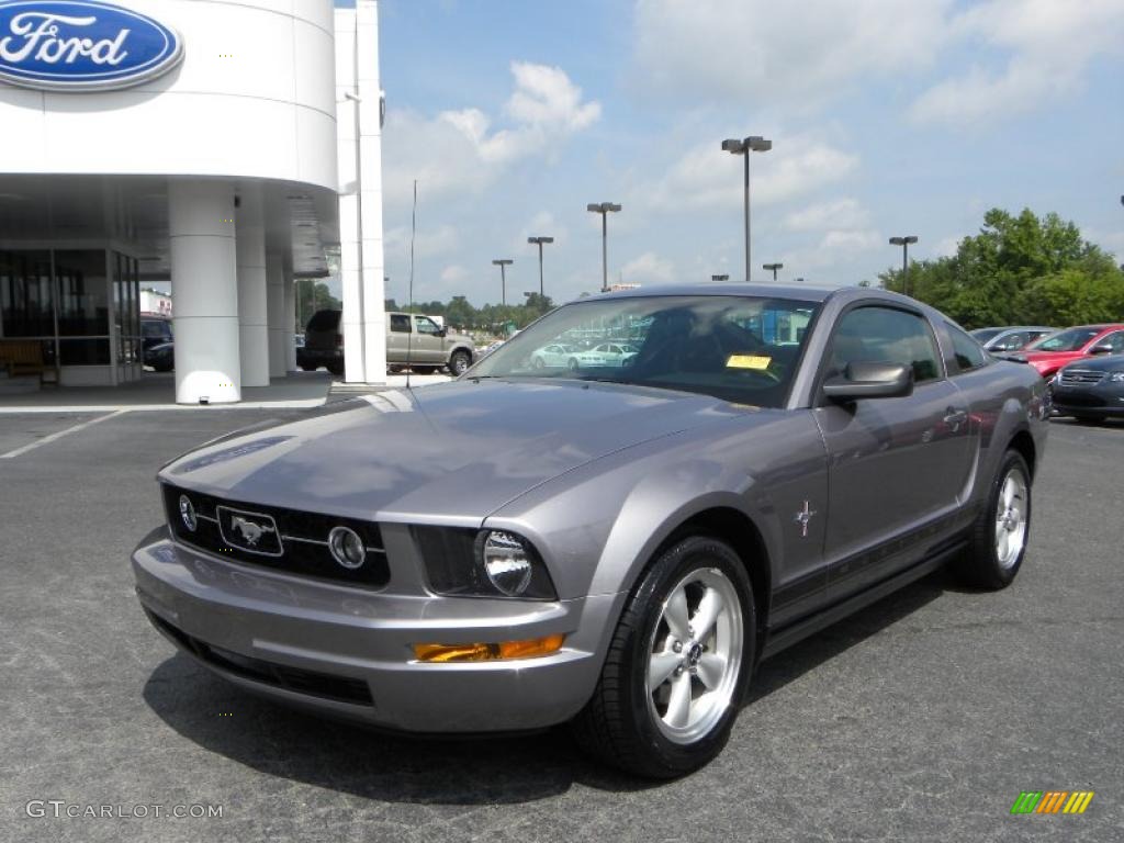 2007 Mustang V6 Premium Coupe - Tungsten Grey Metallic / Dark Charcoal photo #5