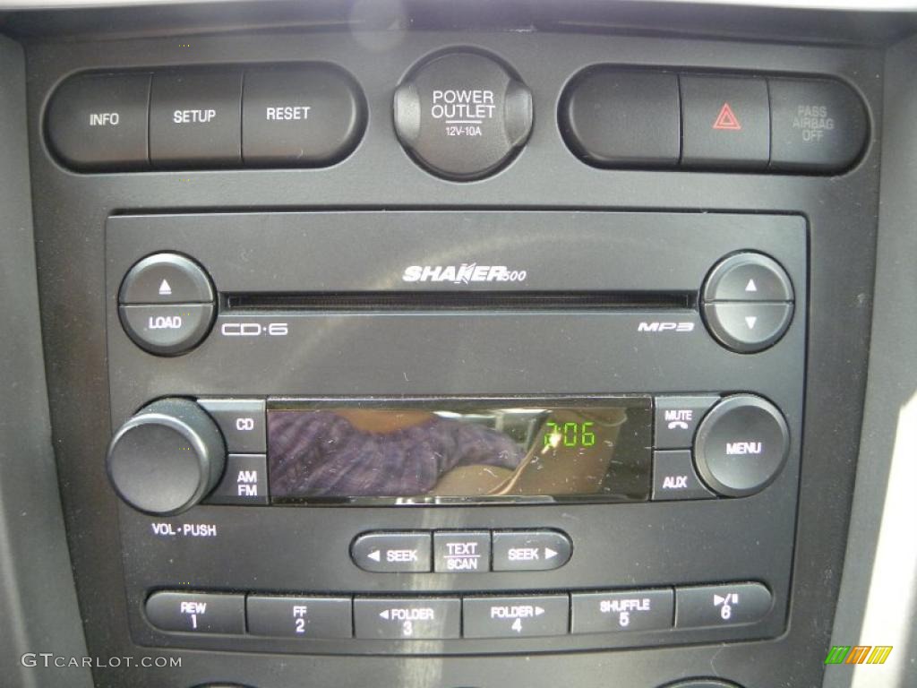 2007 Mustang V6 Premium Coupe - Tungsten Grey Metallic / Dark Charcoal photo #20