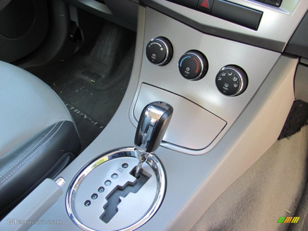 2008 Sebring Touring Sedan - Brilliant Black Crystal Pearl / Dark Slate Gray/Light Slate Gray photo #19