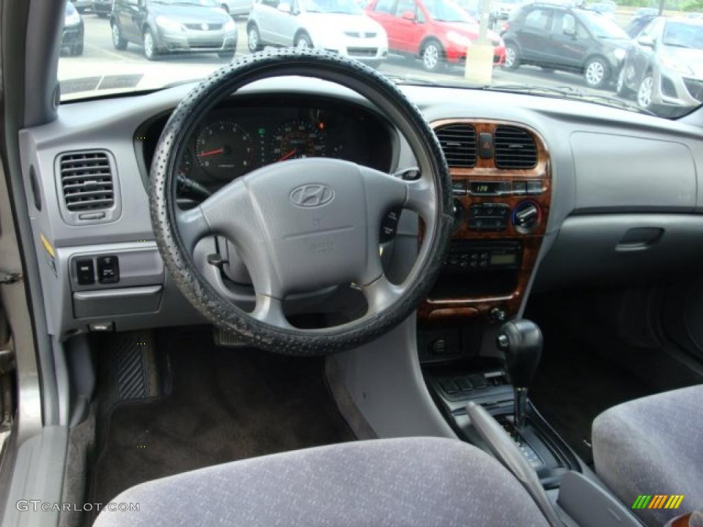 2001 Sonata GLS V6 - Gray Metallic / Gray photo #10
