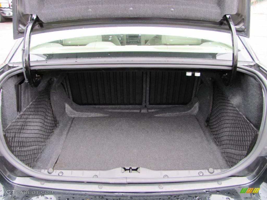 2005 Malibu LS V6 Sedan - Black / Gray photo #8