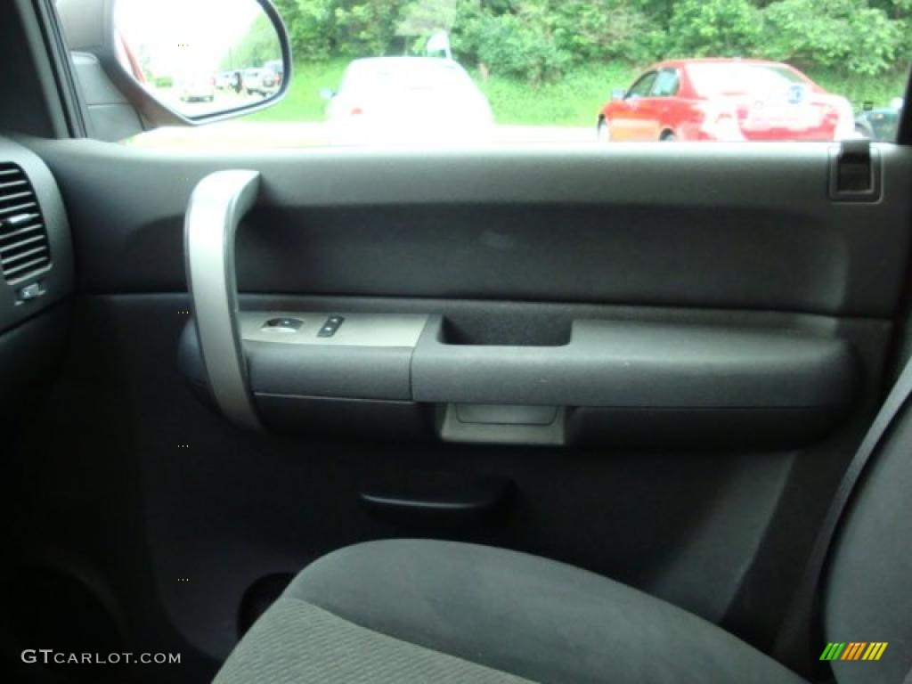 2007 Silverado 1500 LT Z71 Extended Cab 4x4 - Victory Red / Light Titanium/Ebony Black photo #12