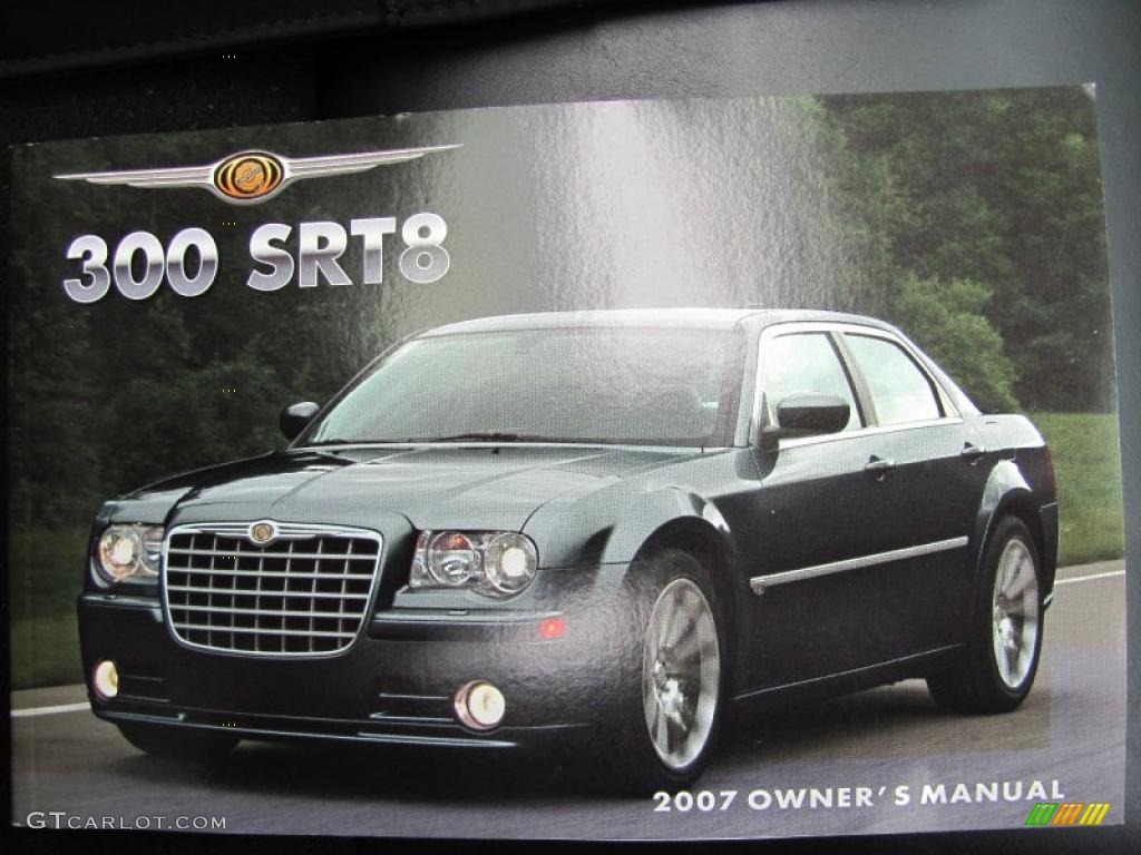 2007 300 C SRT8 - Inferno Red Crystal Pearlcoat / Dark Slate Gray/Light Graystone photo #29
