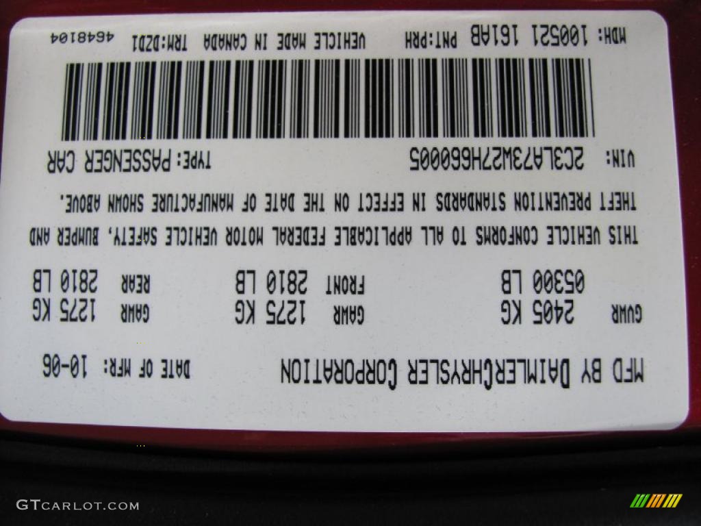 2007 300 C SRT8 - Inferno Red Crystal Pearlcoat / Dark Slate Gray/Light Graystone photo #32