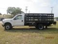 2004 Oxford White Ford F450 Super Duty XL Regular Cab 4x4 Chassis Stake Truck  photo #7