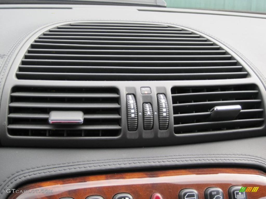 2002 CL 600 - Brilliant Silver Metallic / Ash photo #35