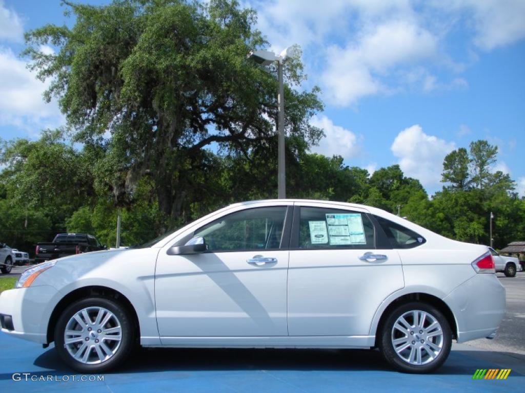 2010 Focus SEL Sedan - White Suede / Medium Stone photo #2