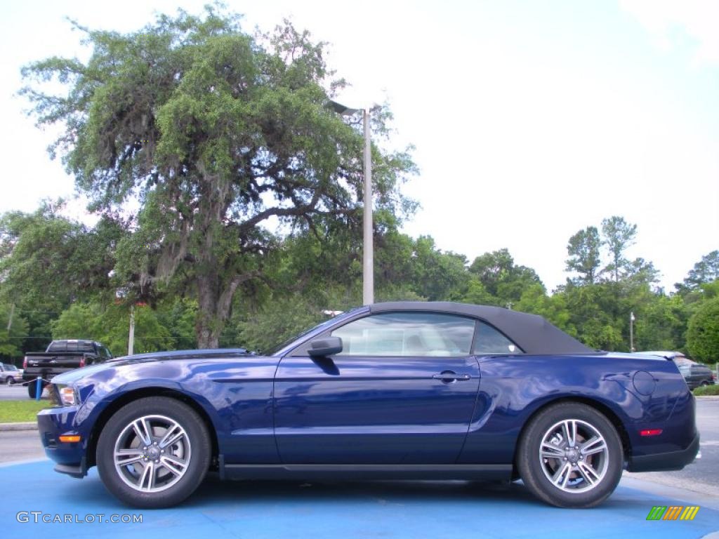 2011 Mustang V6 Premium Convertible - Kona Blue Metallic / Stone photo #2