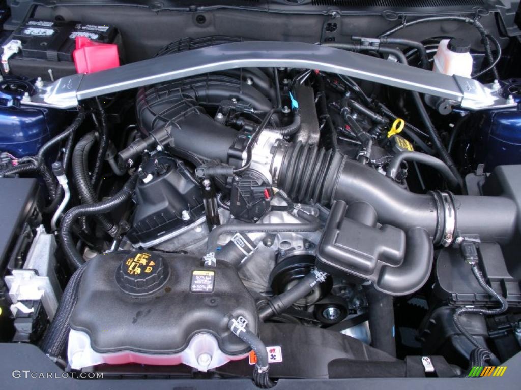 2011 Mustang V6 Premium Convertible - Kona Blue Metallic / Stone photo #12