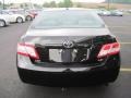 Black - Camry LE Photo No. 7