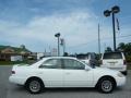 Super White - Camry LE Photo No. 6