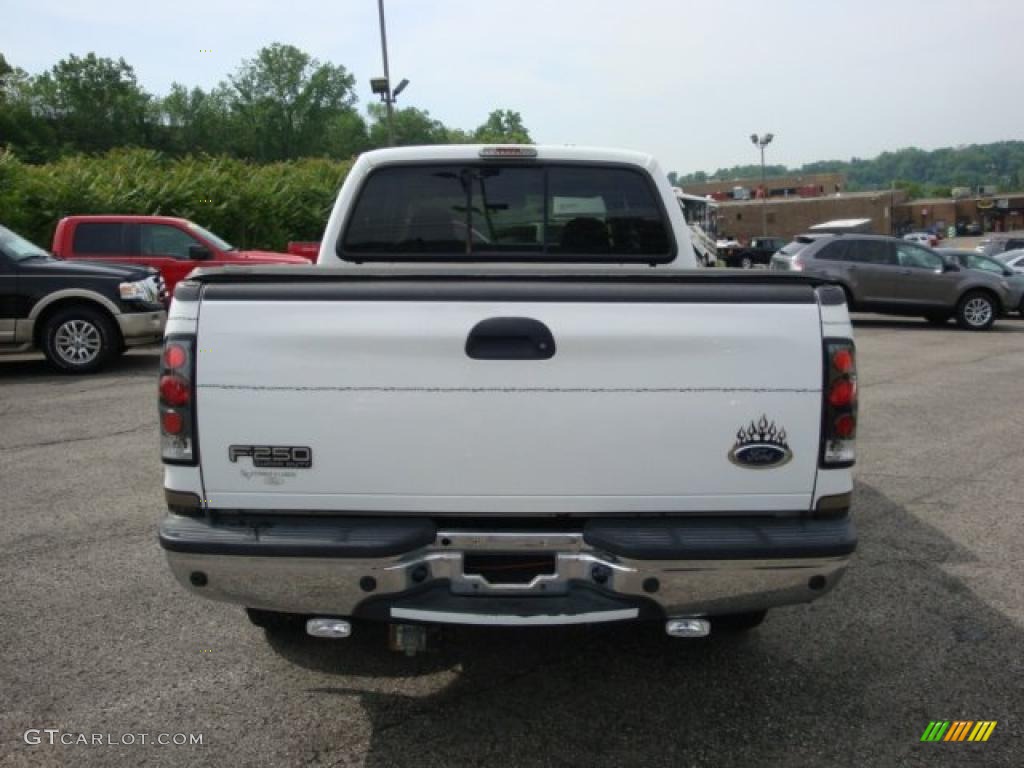 2002 F250 Super Duty Lariat Crew Cab 4x4 - Oxford White / Medium Parchment photo #4