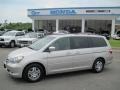 2007 Silver Pearl Metallic Honda Odyssey EX-L  photo #1