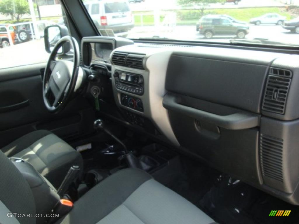 2006 Wrangler Sport 4x4 Golden Eagle - Midnight Blue Pearl / Dark Slate Gray photo #15