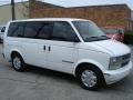 Ivory White 2000 Chevrolet Astro LS AWD Passenger Van
