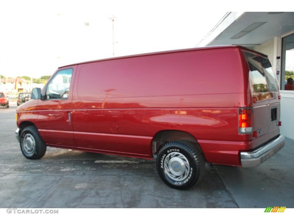 1995 E Series Van E150 XL Cargo Van - Electric Current Red Metallic / Grey photo #4