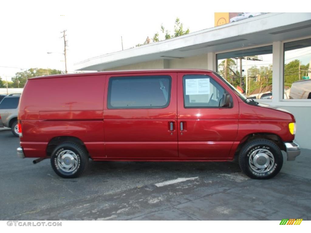 1995 E Series Van E150 XL Cargo Van - Electric Current Red Metallic / Grey photo #6