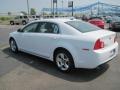 Summit White - Malibu LT Sedan Photo No. 6