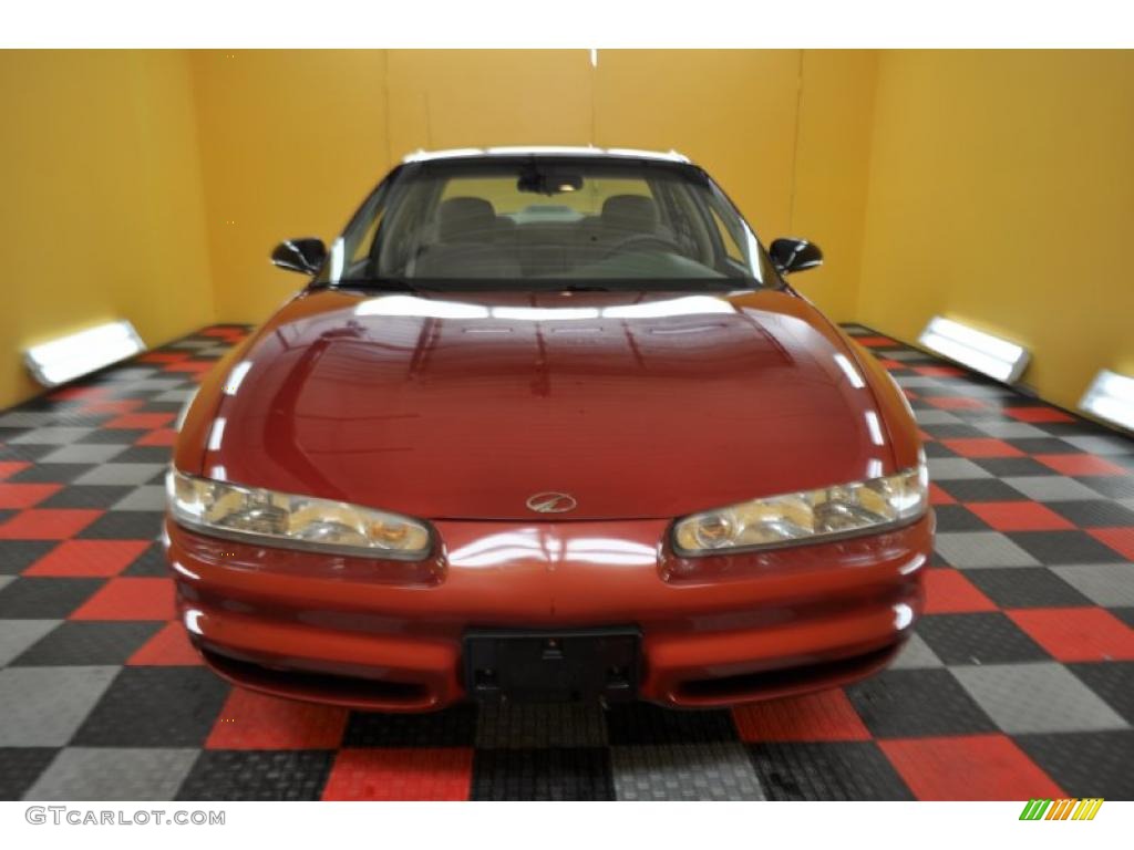 1998 Intrigue  - Red Metallic / Beige photo #2