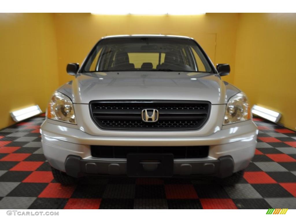 2004 Pilot LX 4WD - Starlight Silver Metallic / Gray photo #2
