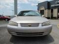 Cashmere Beige Metallic - Camry LE Photo No. 2